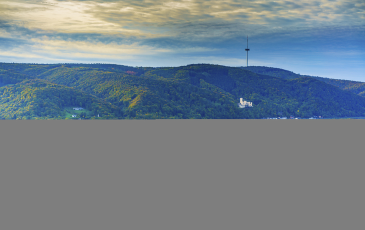 Skyline von Lahnstein mit  Rhein, Deutschland