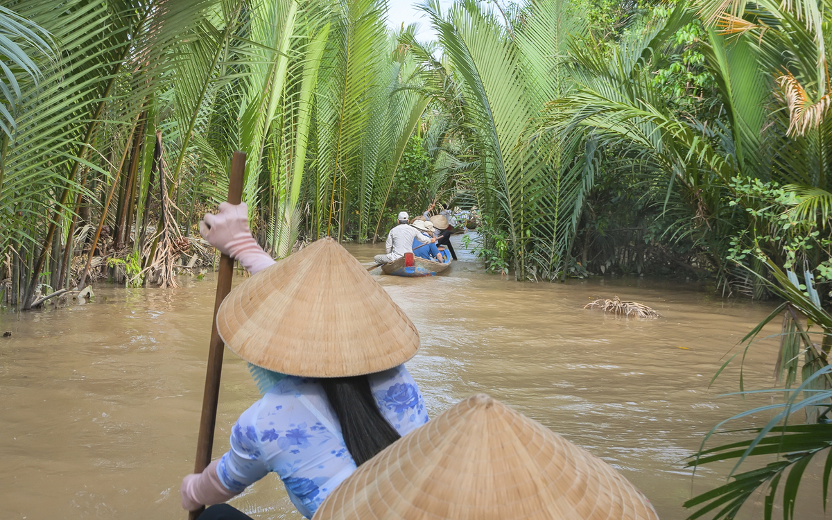 Kanufahrt im Mekong Delta, Kambodscha