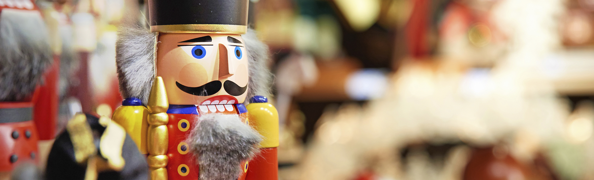 Nussknacker auf einem Weihnachtsmarkt