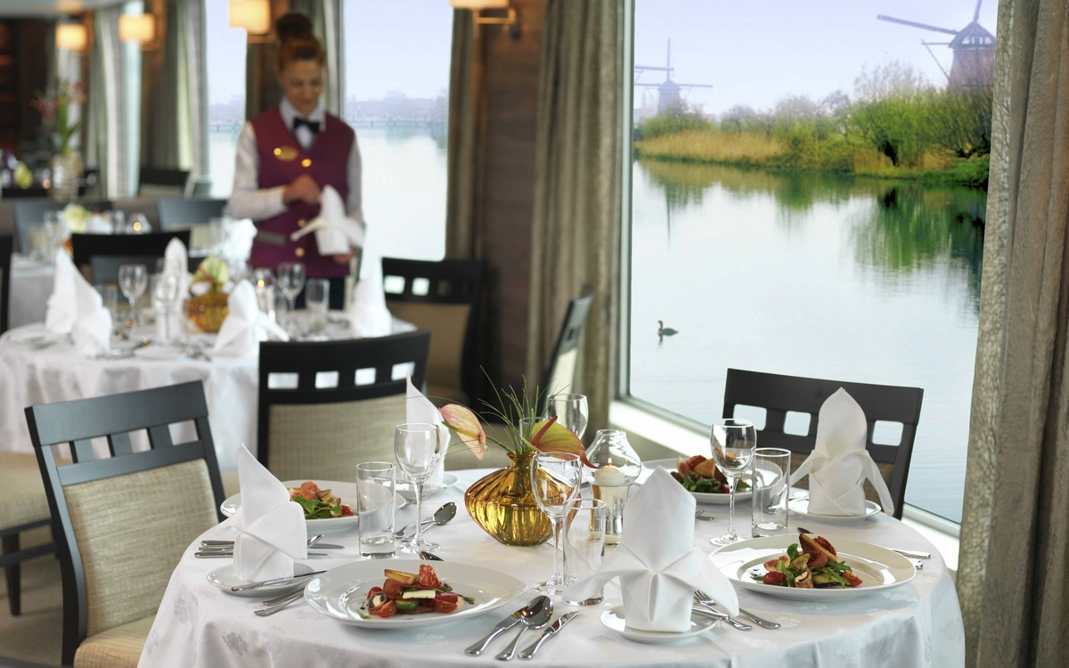 Restaurant auf dem Flussschiff MS A-Silver