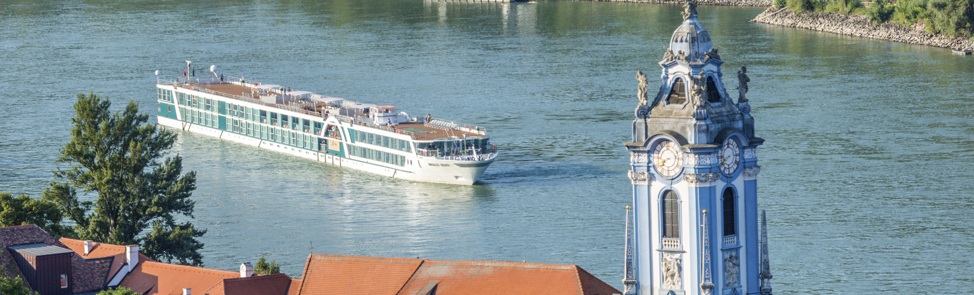 MS A-Silver auf der Donau bei Dürnstein