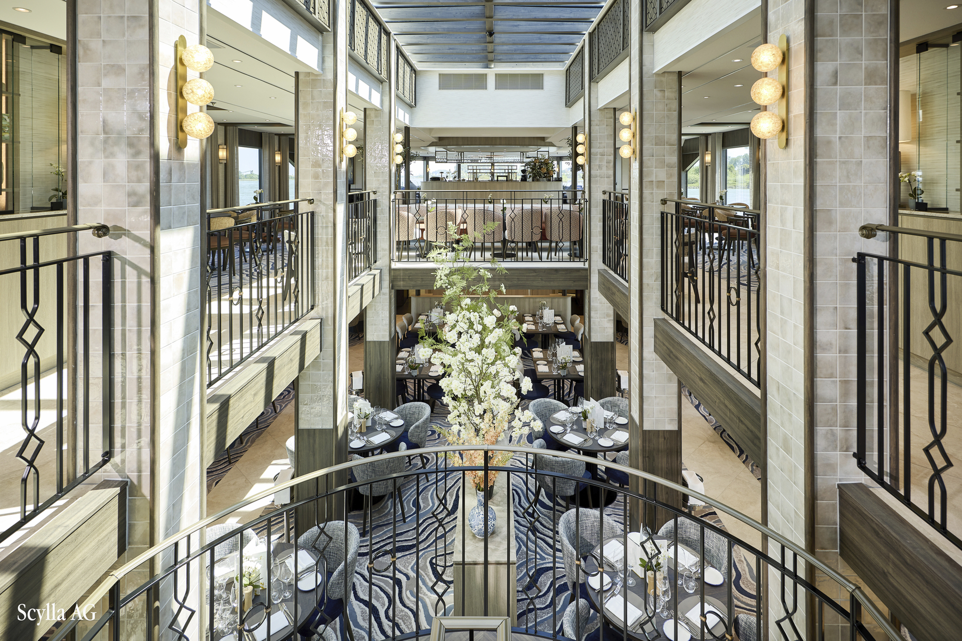 MS Porto Mirante, Lobby