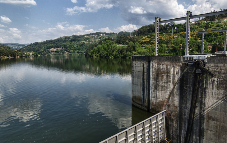 Carrapatelo Schleuse