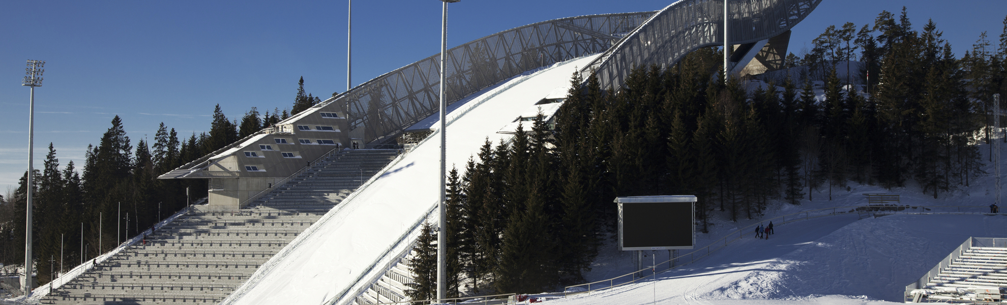 Skisprungschanze auf dem Berg Holmenkollen in Oslo, Norwegen