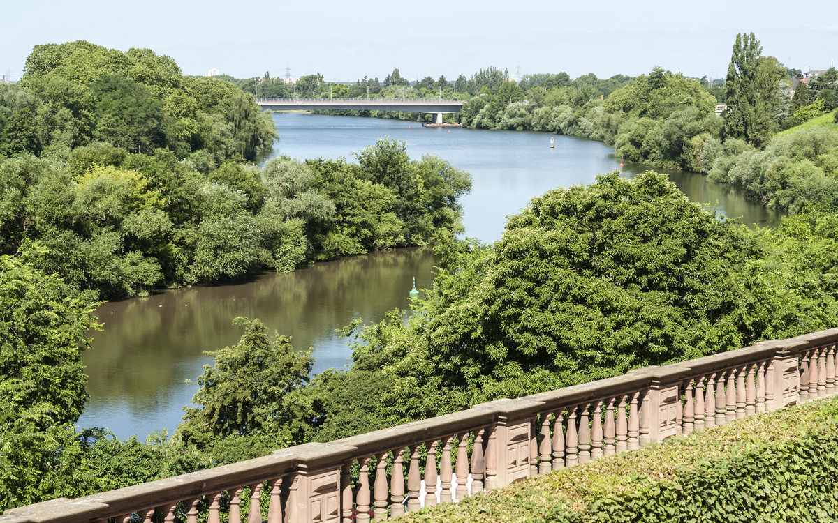Aufnahme vom Rhein in Aschaffenburg, Deutschland