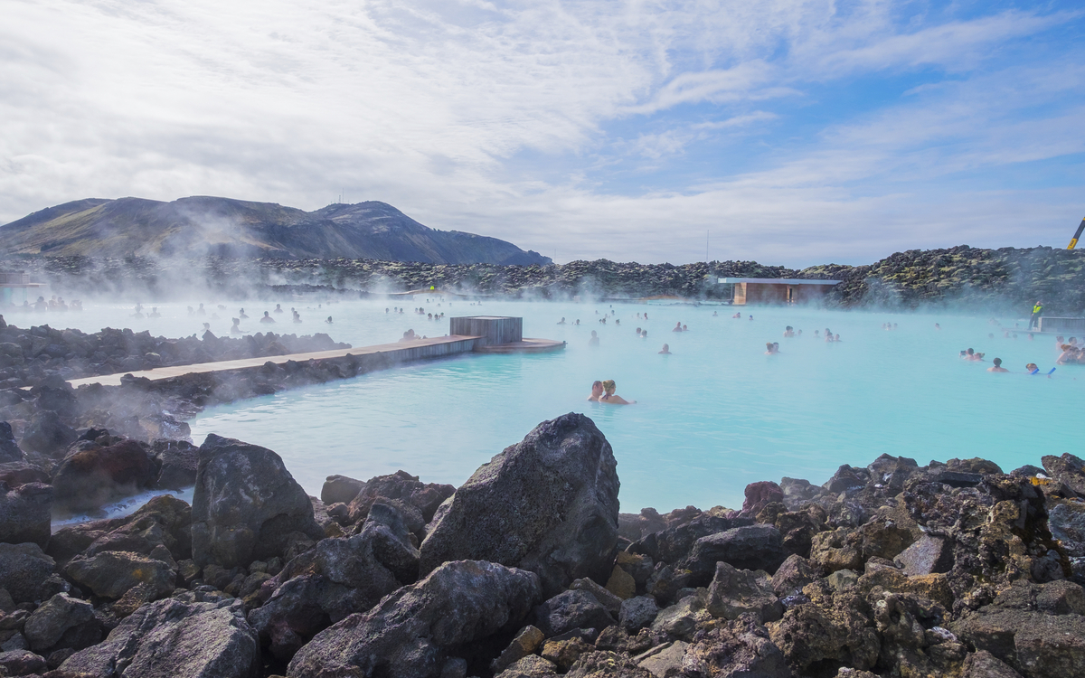 Die Blaue Lagune ist ein Thermalfreibad bei Grindavik, Island