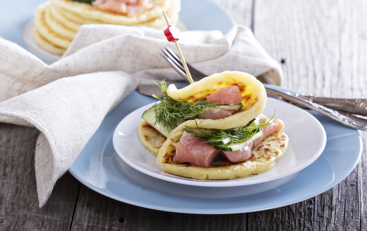 Norwegische Küche: Lefse mit Lachs