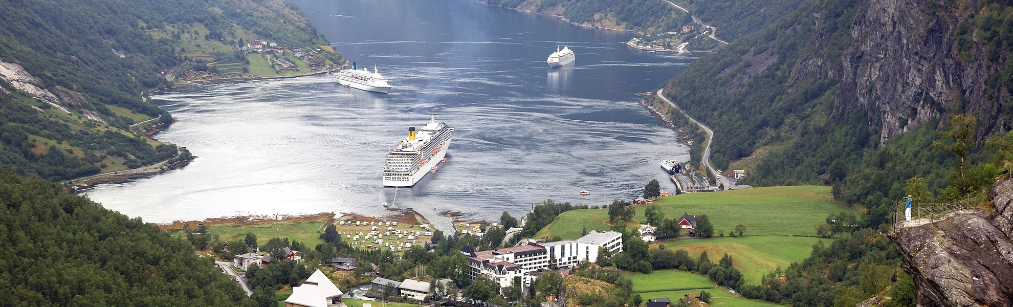 MS Albatros im Geiranger Fjord, Norwegen