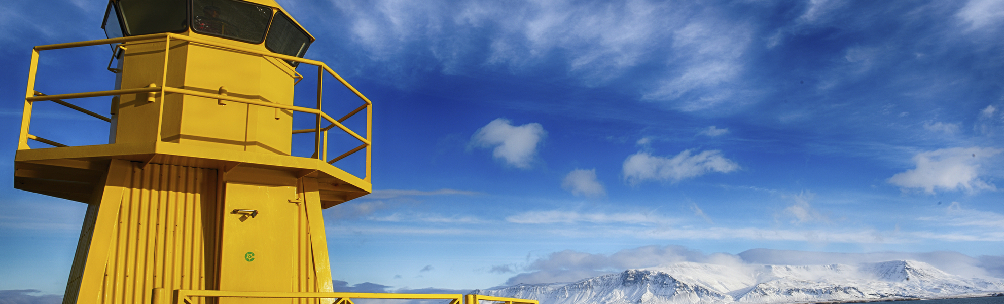 Leuchtturm im Hafen von Reykjavik, Island