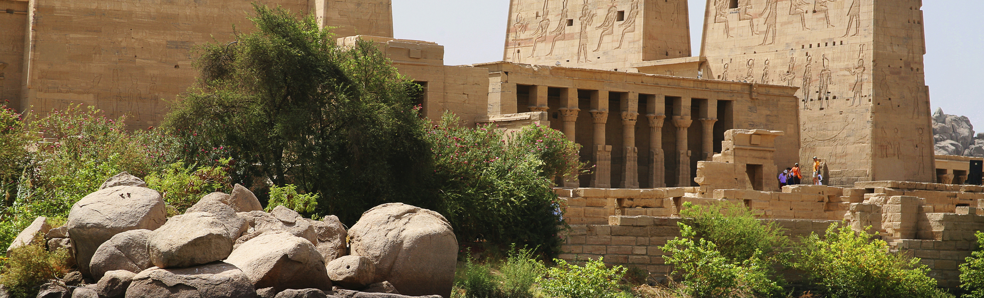 Blick vom Nil auf den Tempel von Philae