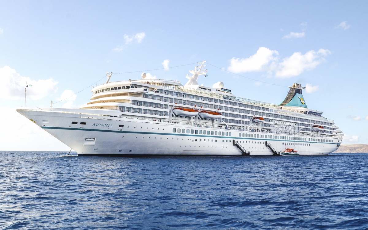 MS Artania in Porto Santo