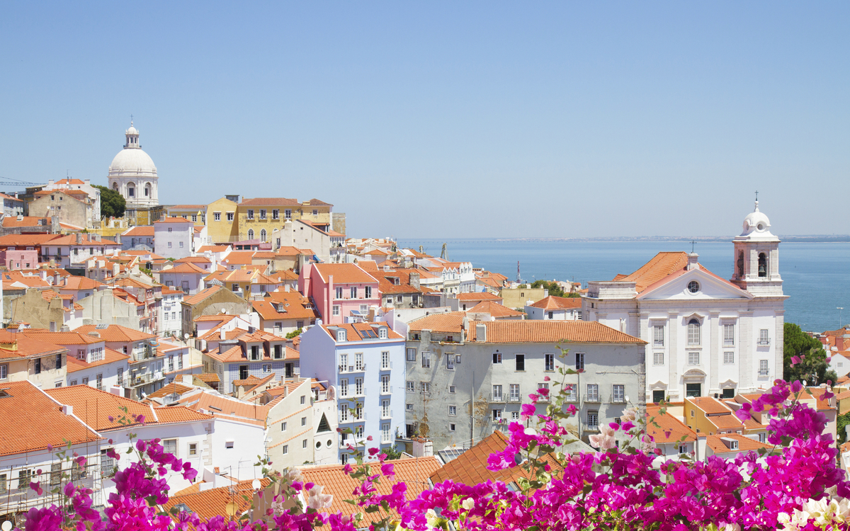 Blick über die Dächer von Lissabon, Portugal
