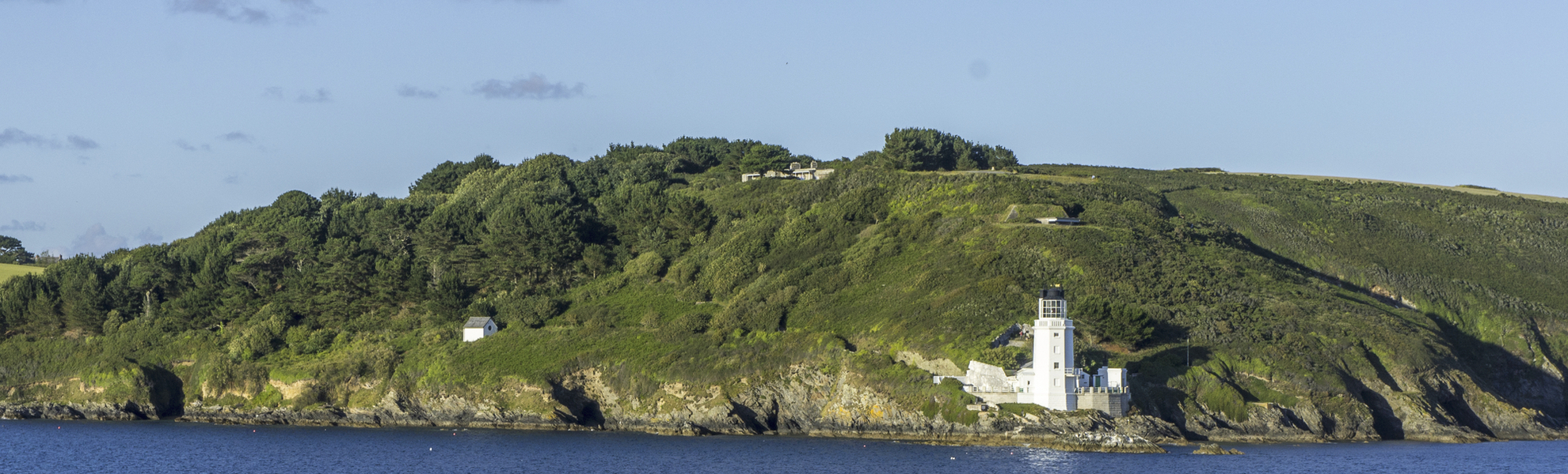Leuchtturm an der Küste von Falmouth, England