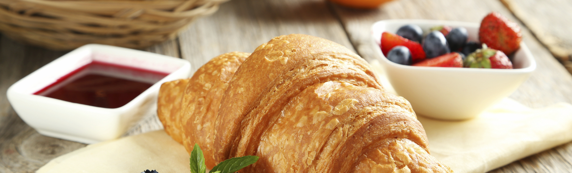 traditionelles Frühstück in Frankreich