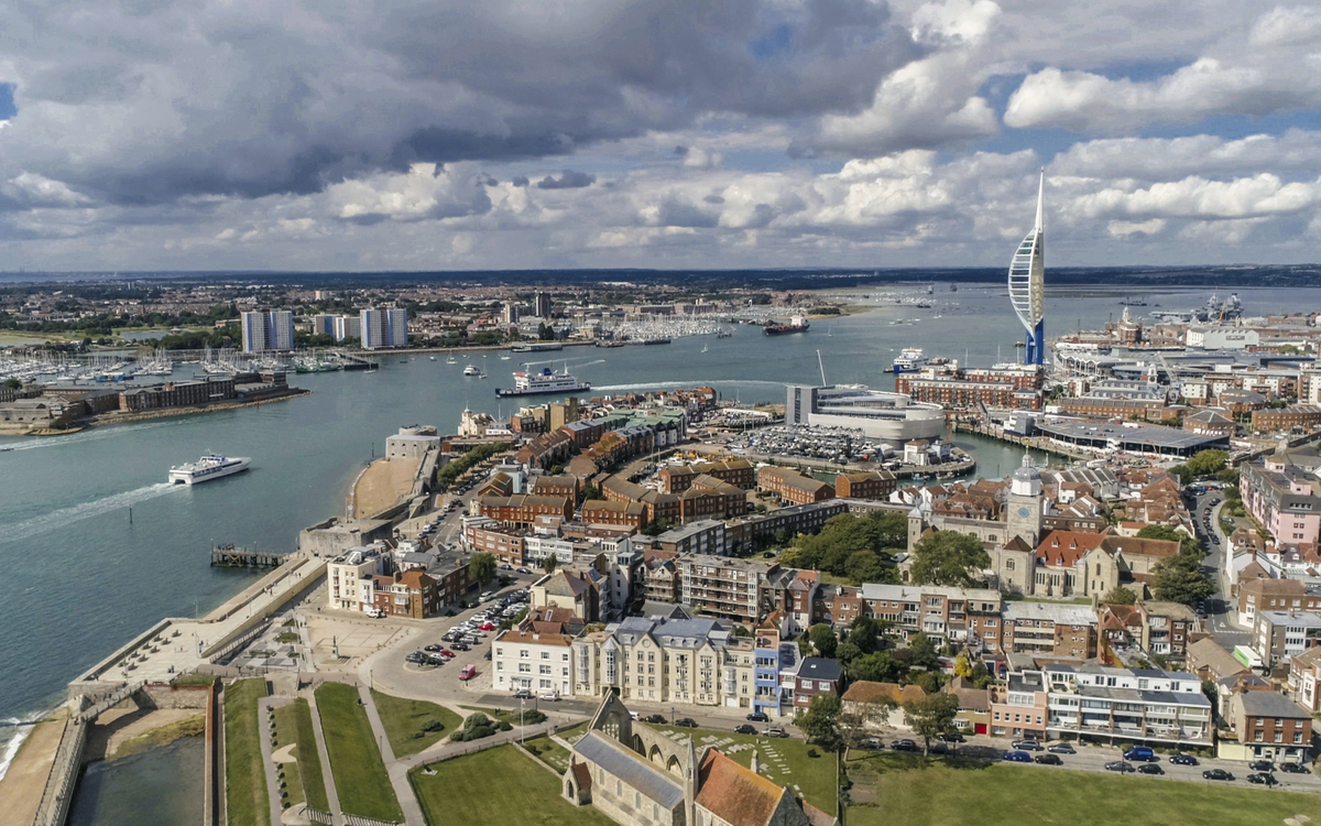 Luftaufnahme von Portsmouth, England