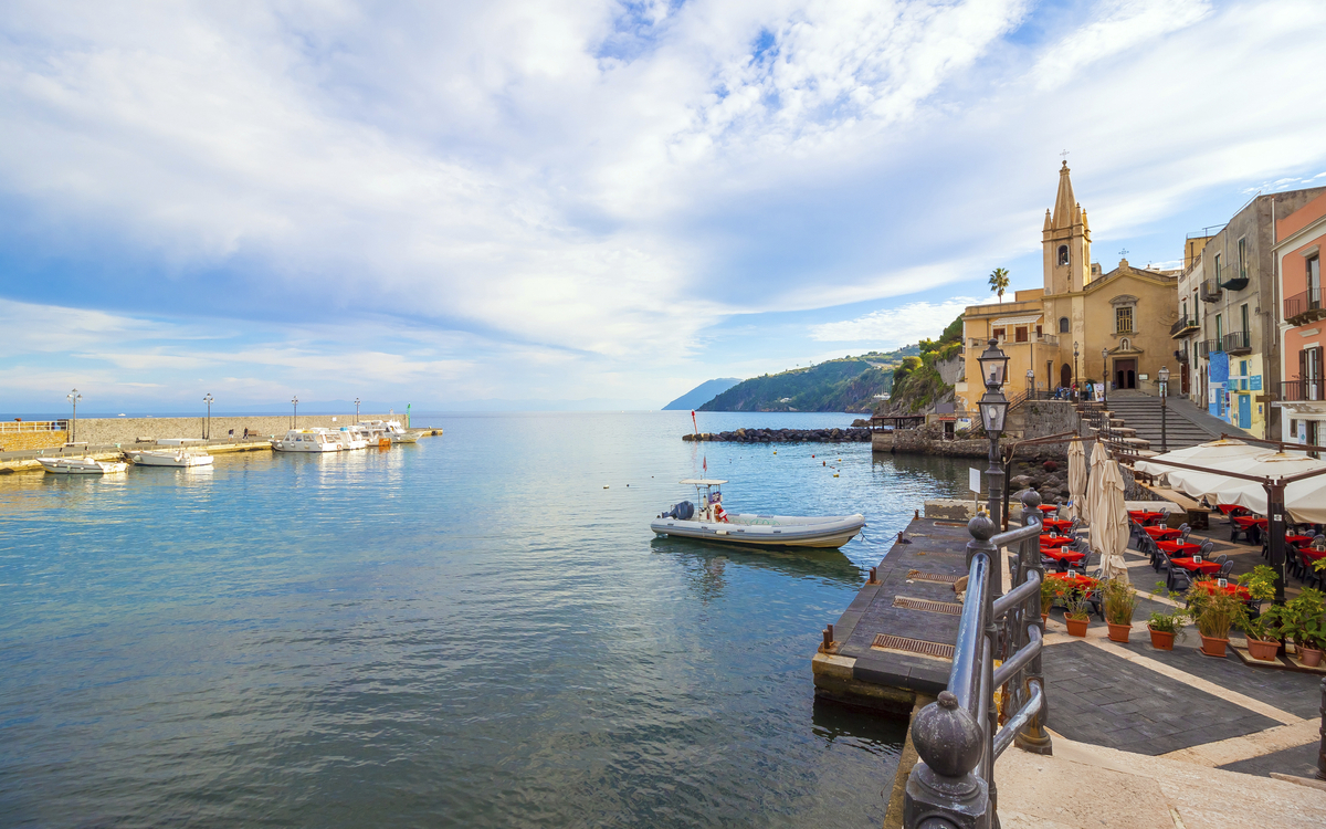 Hafen von Lipari, Italien