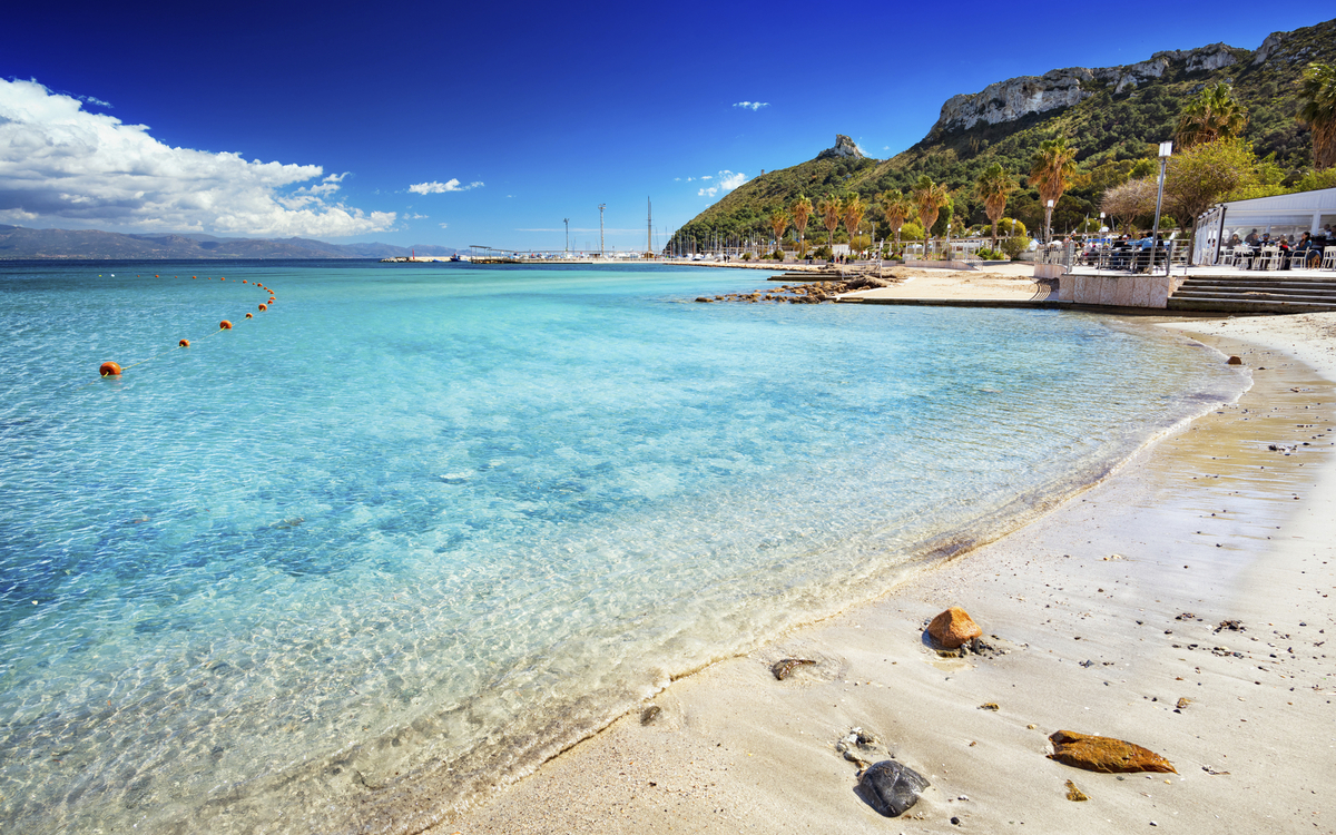 Poettos Strand in Sardinien, Italien
