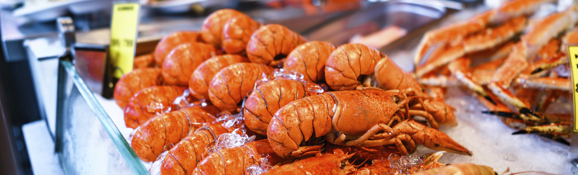 Angebot auf einem Fischmarkt in Norwegen