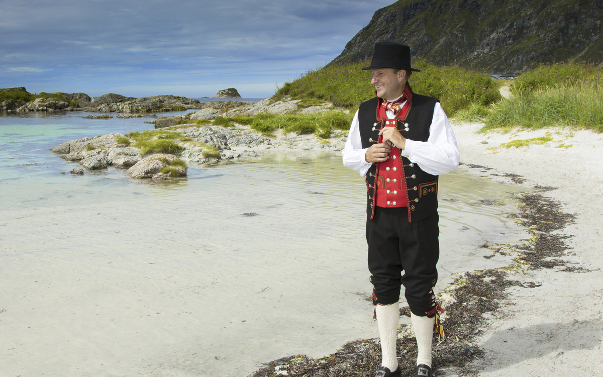 Mann mit Tracht, Norwegen