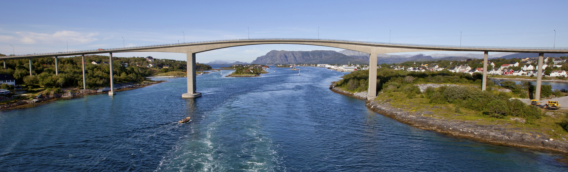 Brücke von Bronnoysund, Norwegen