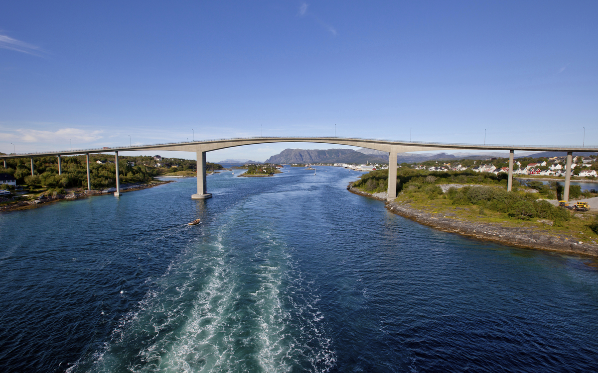Brücke von Bronnoysund, Norwegen