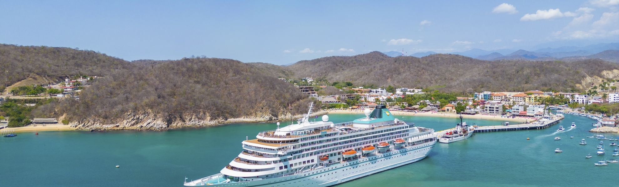 MS Amera in Huatulco