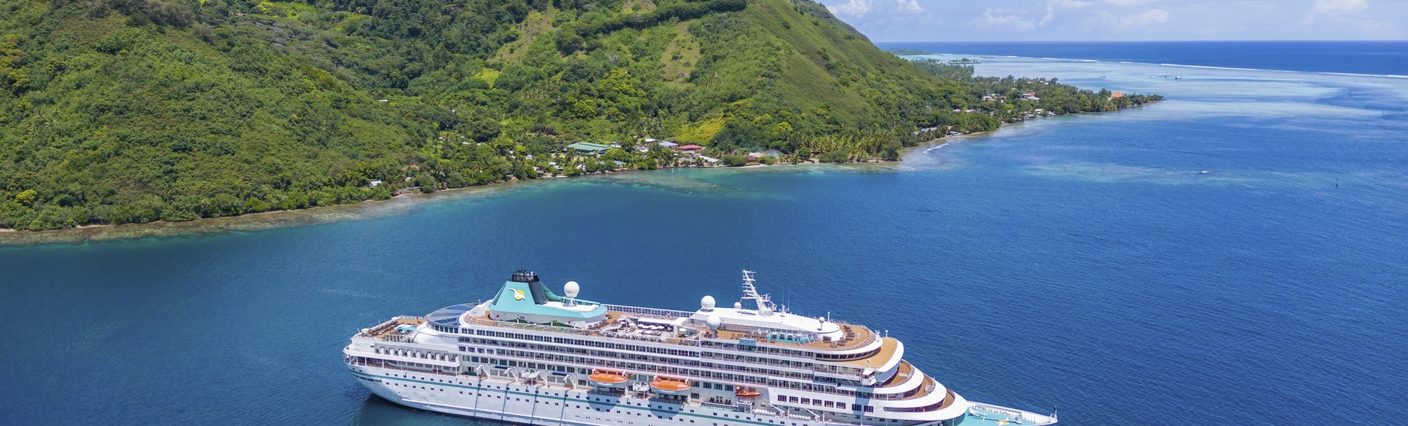MS Amera in Moorea