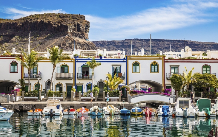 Häuser in Puerto de Mogan, Spanien