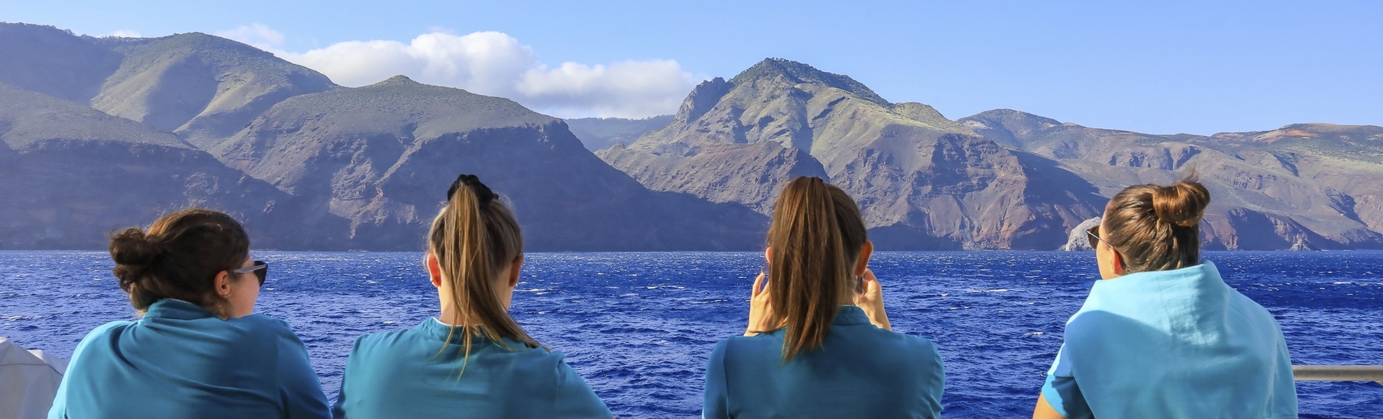 MS Artania vor Jamestown