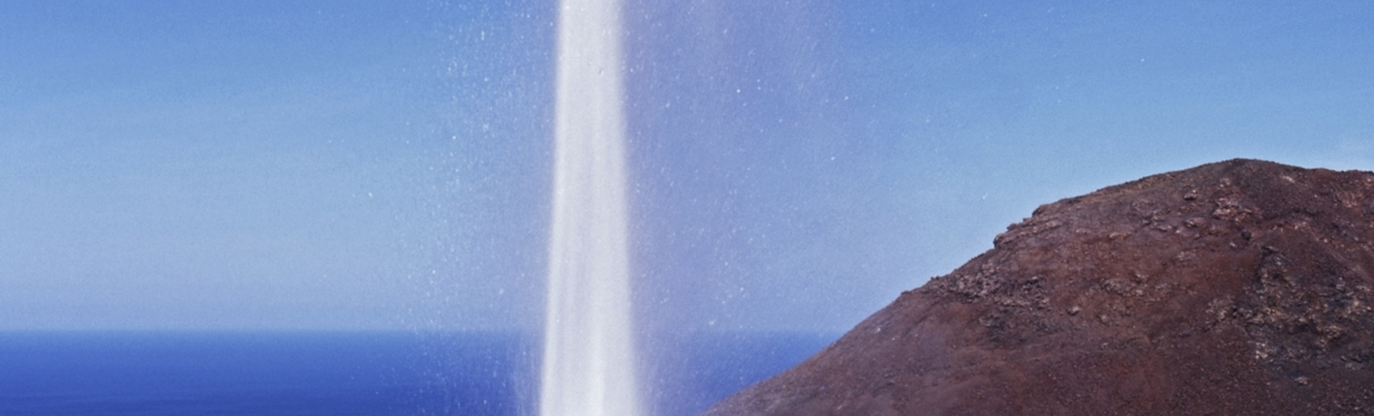 Fontäne im Timanfaya Nationalpark auf Lanzarote, Spanien