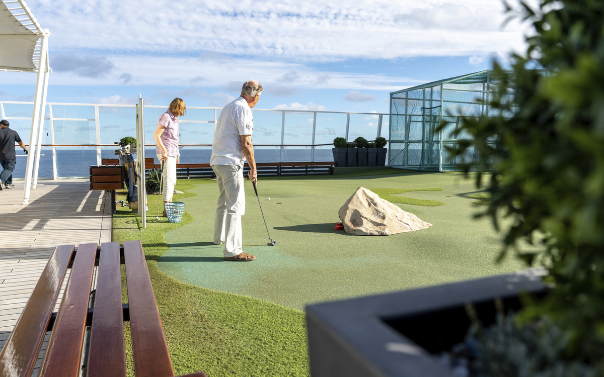 Golfpark auf dem Sonnendeck
