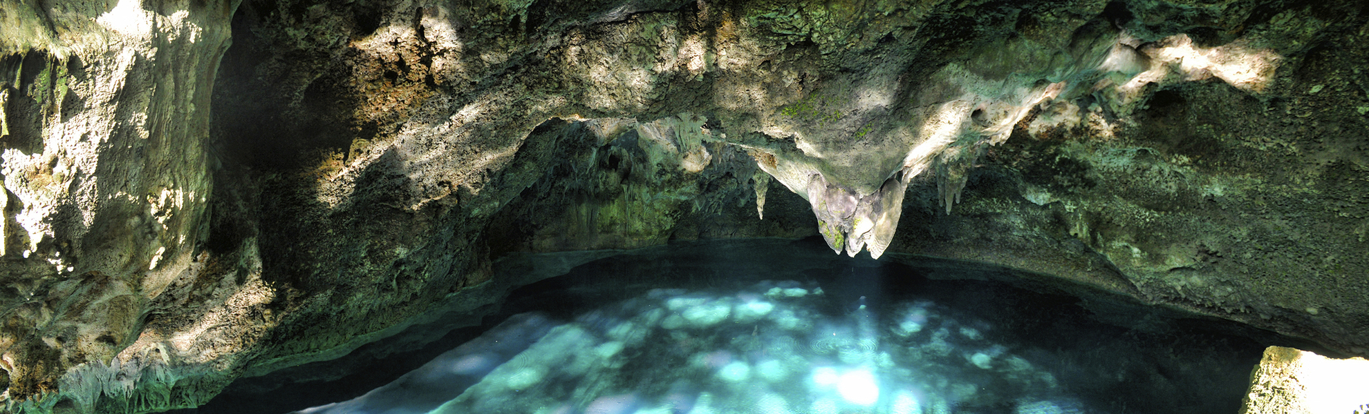 Tropfsteinhöhle in der Dominikanischen Republik