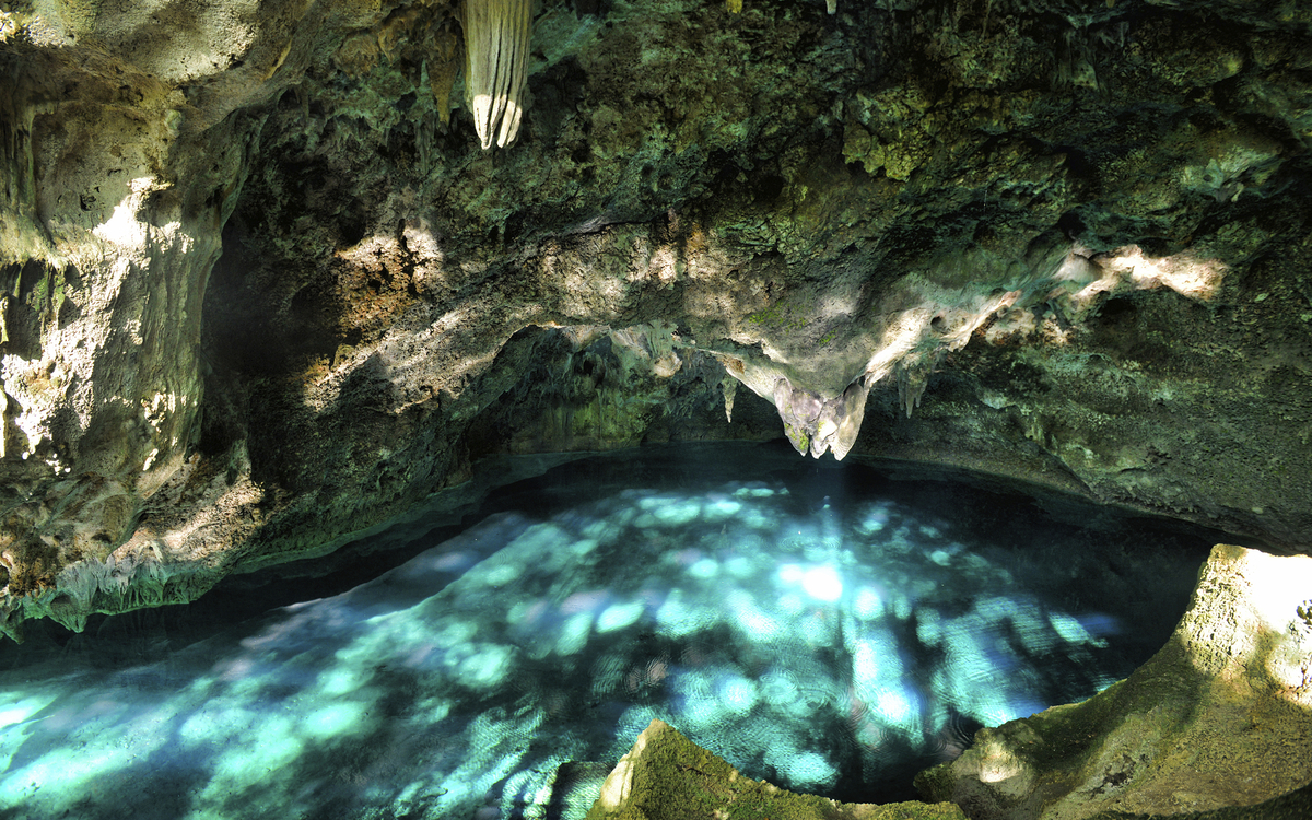 Tropfsteinhöhle in der Dominikanischen Republik