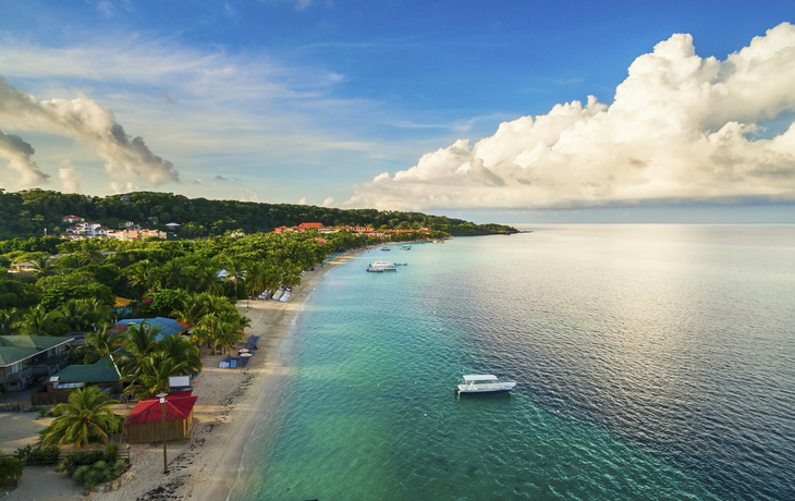 Strand von Roatan, Honduras