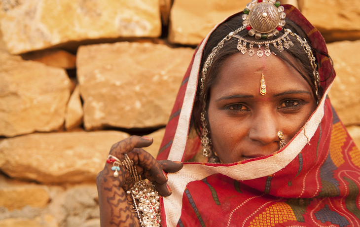 traditionell gekleidete Inderin