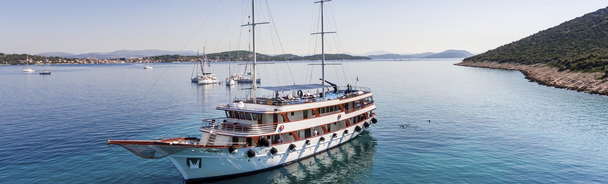 MY Paradis unterwegs in Dalmatien