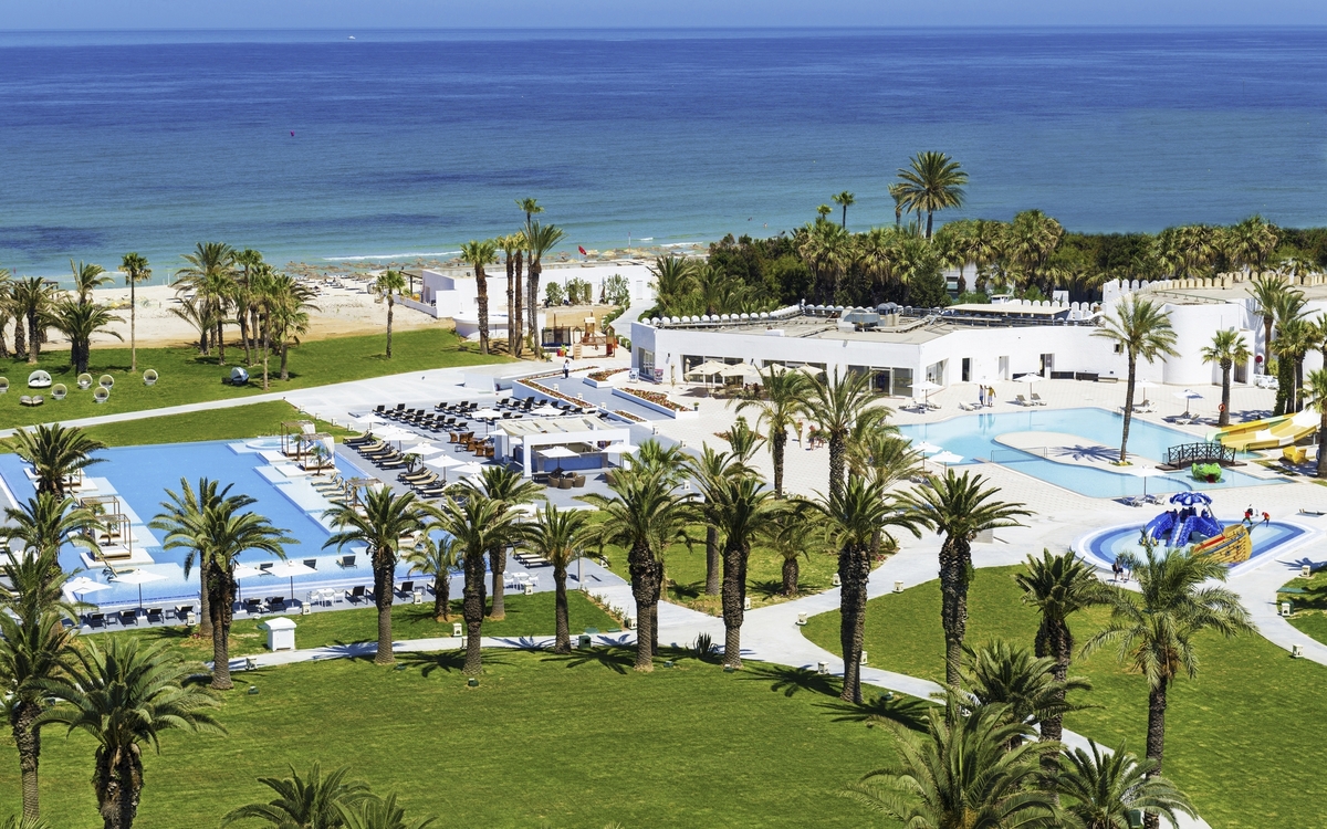 Hotel JAZ Tour Khalef, Marhaba Beach