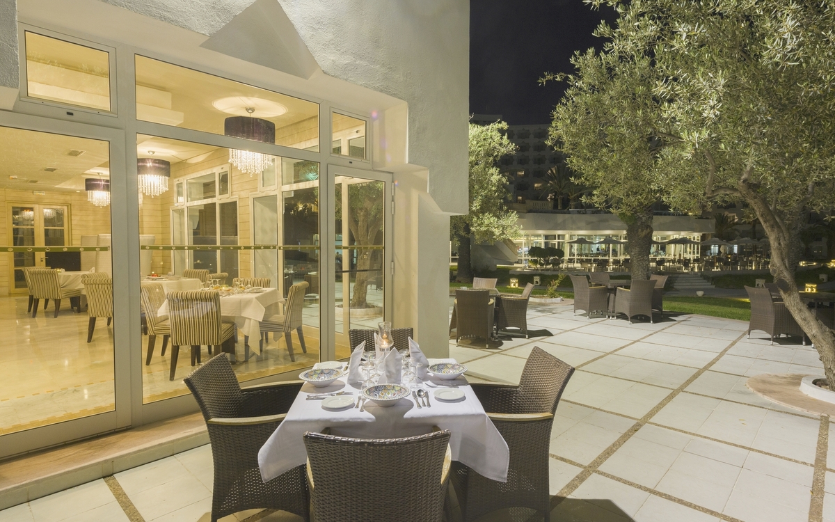 Hotel JAZ Tour Khalef, Marhaba Beach