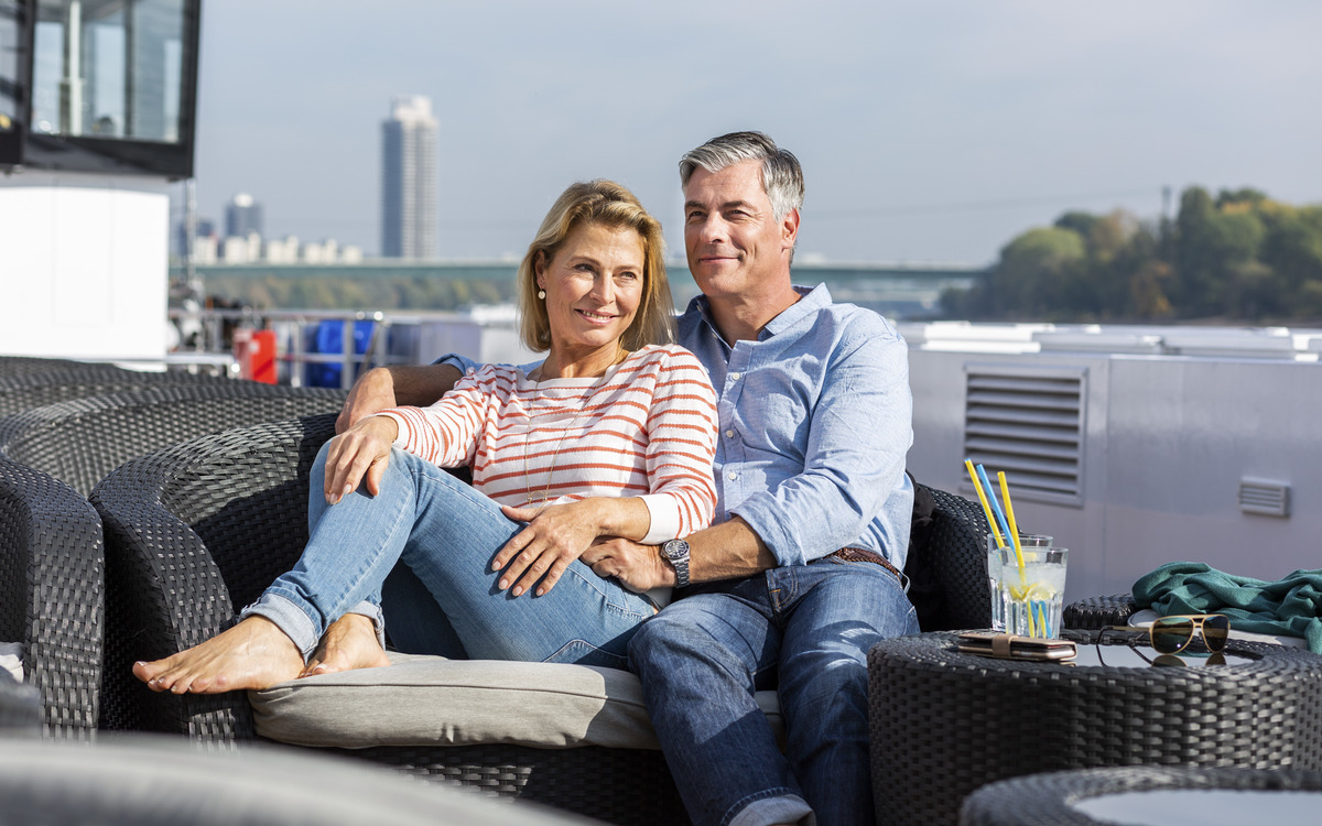 Entspannen auf dem Sonnendeck der MS Asara