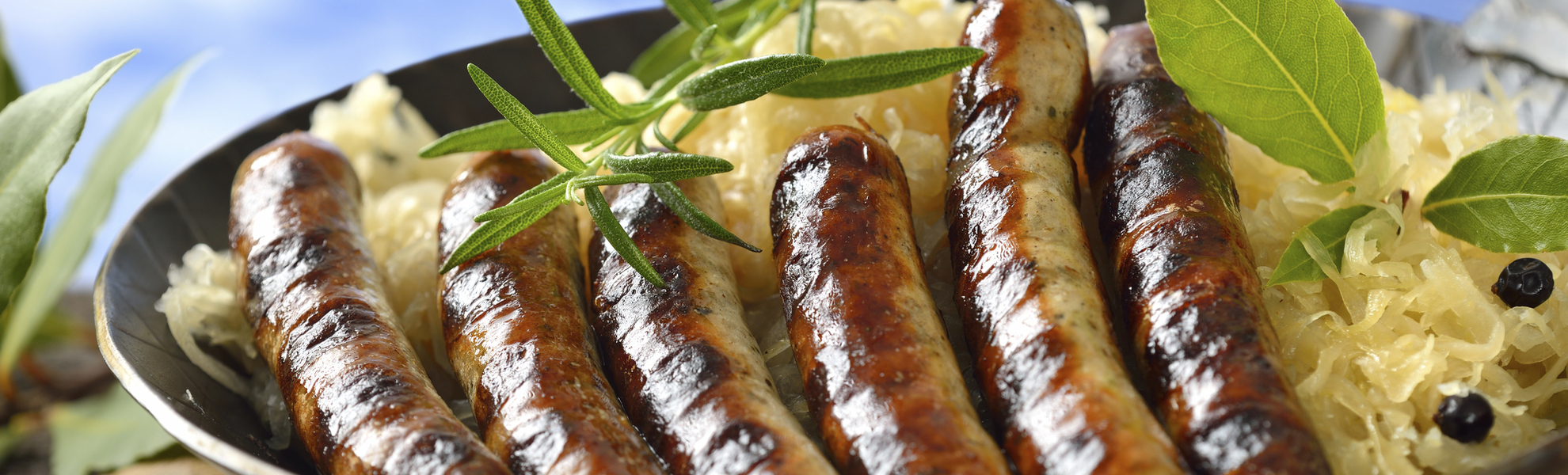 Nürnberger Bratwürste mit Sauerkraut