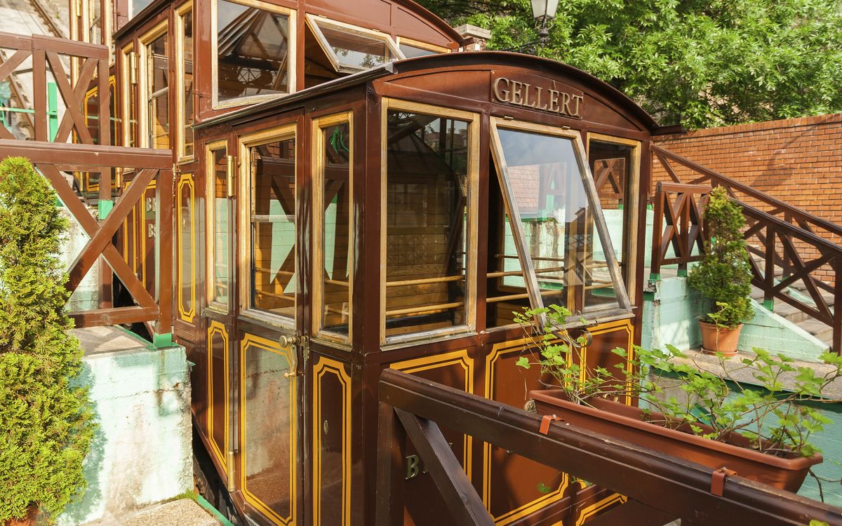 Gellert Aufzug, Budapest, Ungarn