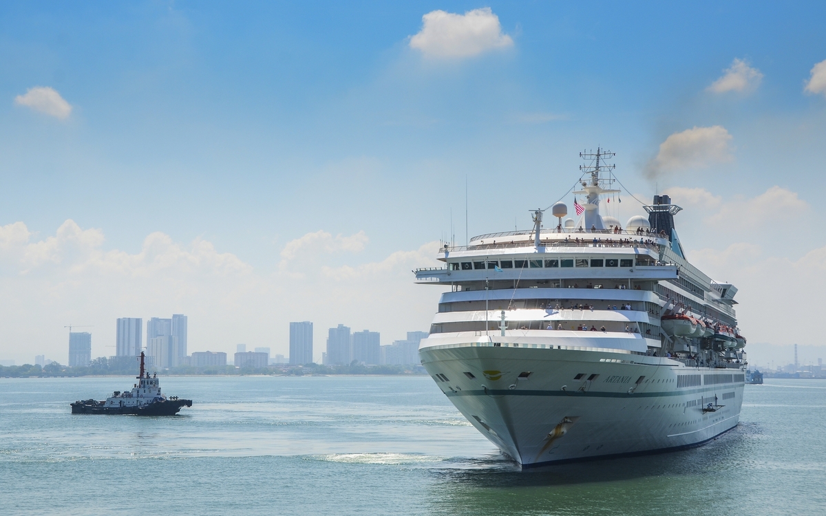 MS Artania in Port Penang