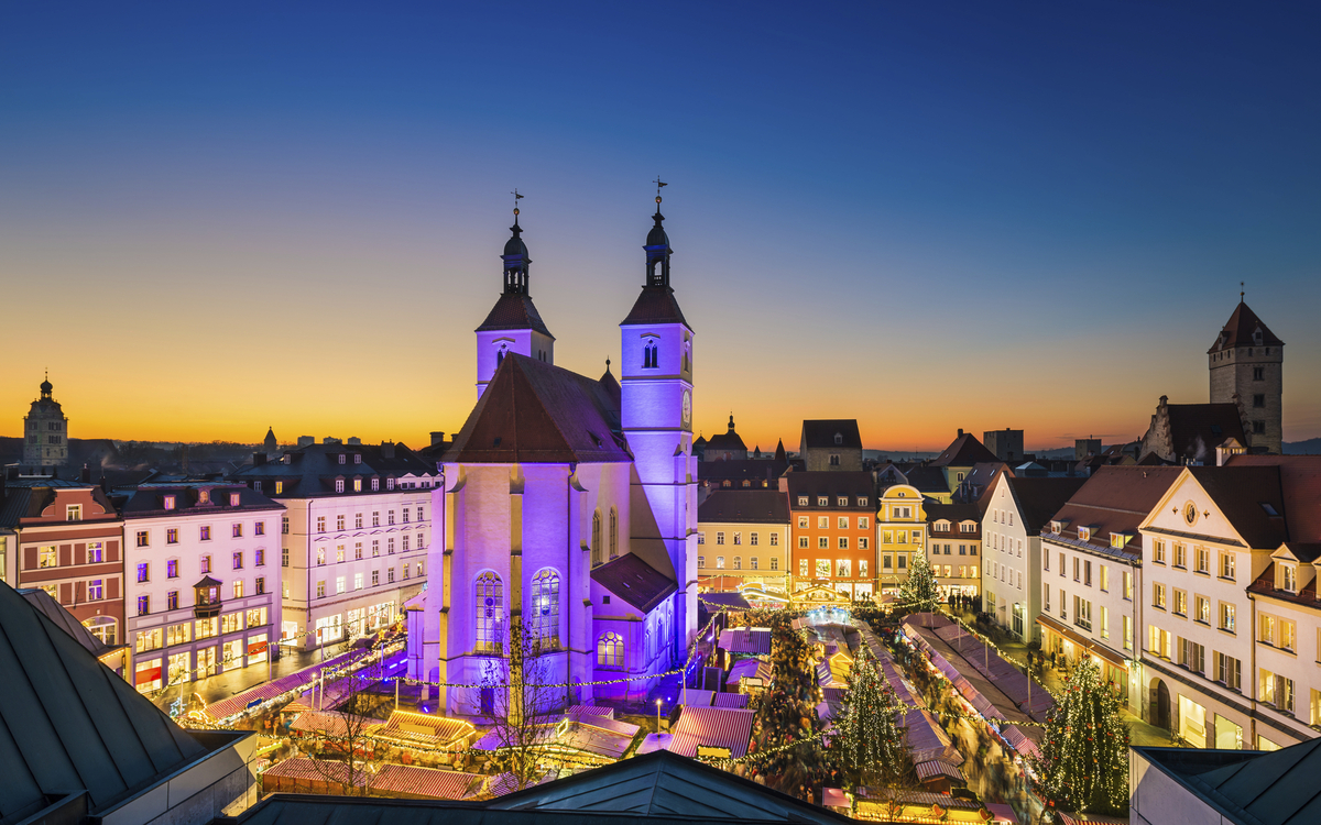 Weihnachtsmarkt in Regensburg, Deutschland