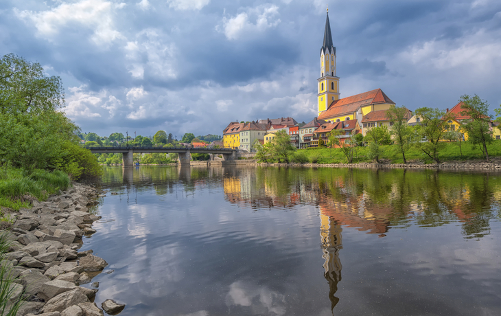 Kirche in Osterhofen an der Donau, Deutschland