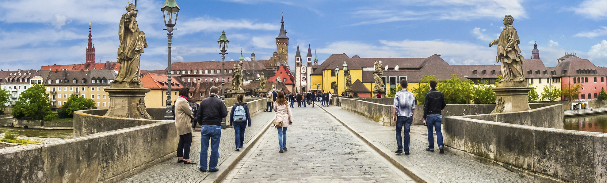 Die Alte Mainbrücke in Würzburg, Deutschland