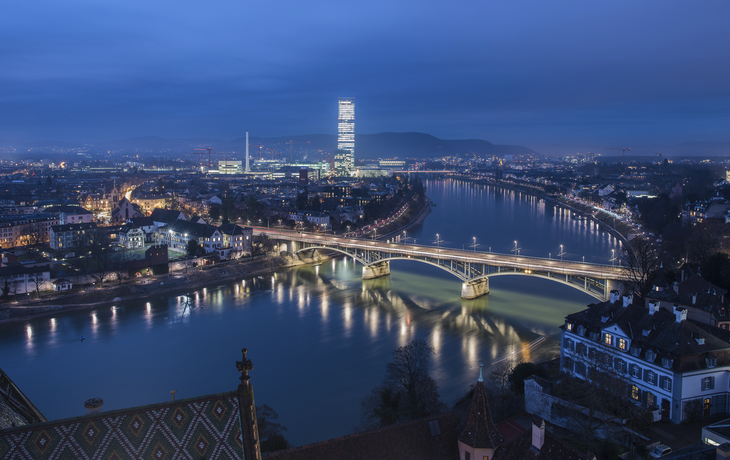 Basel bei Nacht, Schweiz