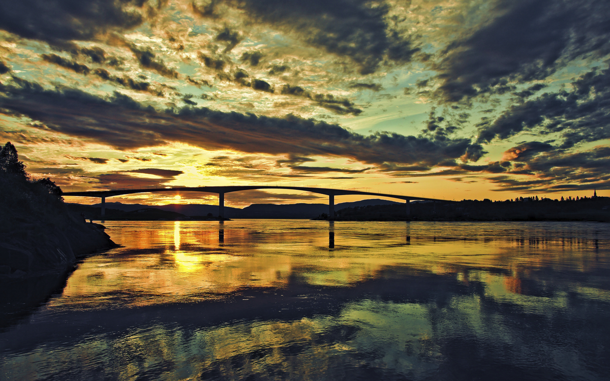 Saltstraumen Brücke in Bodo, Norwegen