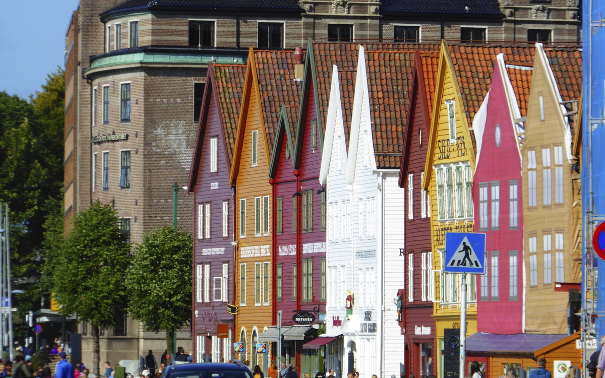 Das bekannte Fotomotiv Bryggen in Bergen, Norwegen