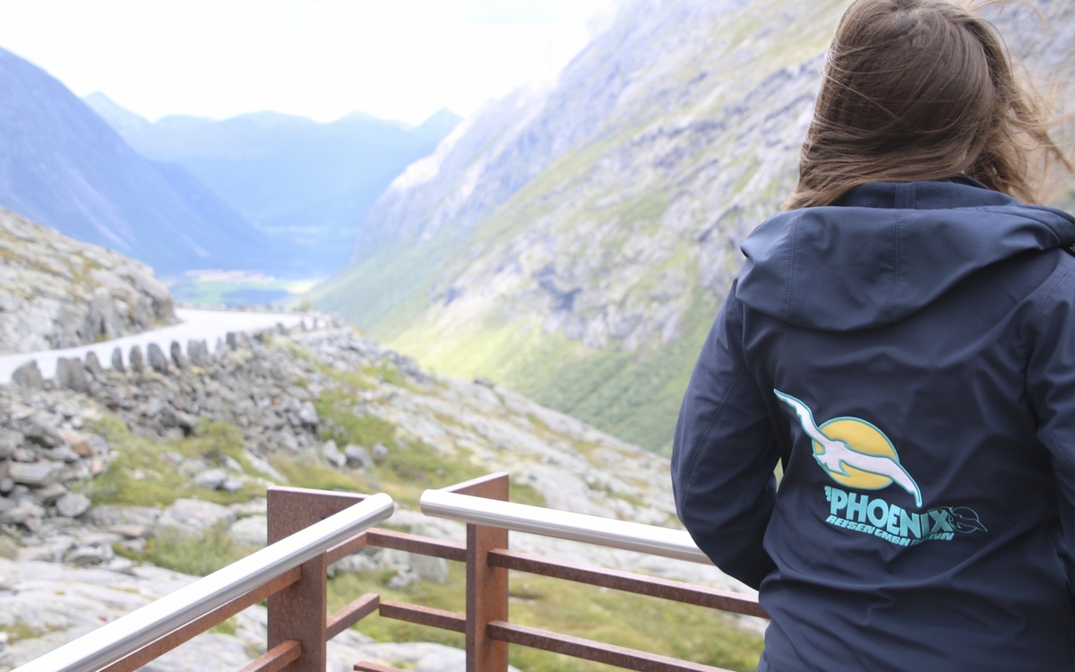 Überlandfahrt Alesund-Geirangerfjord