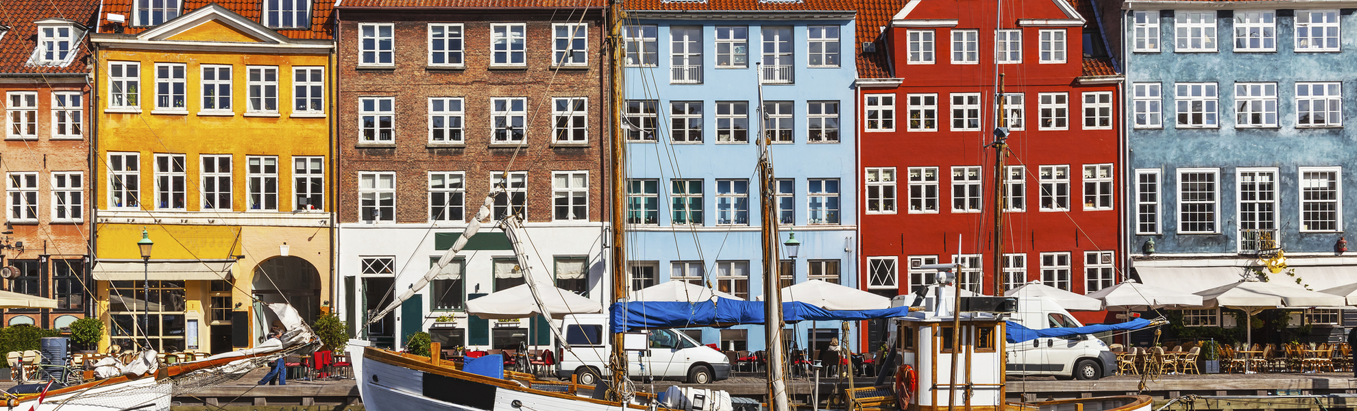 Bunte Häuser am Hafen Nyhavn in Kopenhagen, Dänemark